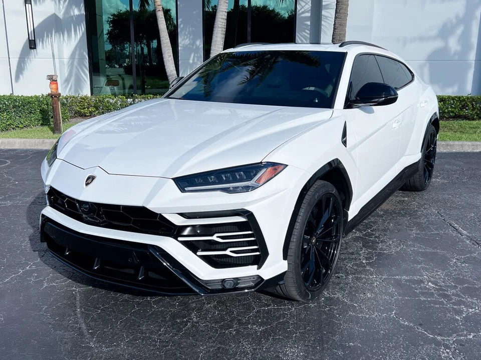 2021 Lamborghini Urus - Image 8 of 31
