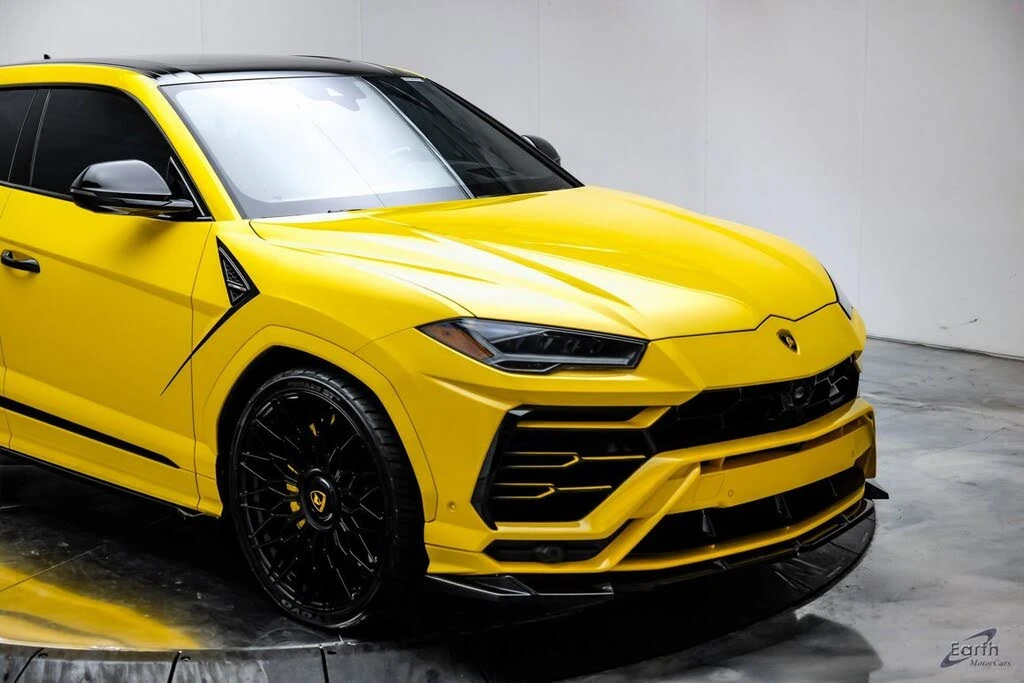 2021 Lamborghini Urus - Image 29 of 31