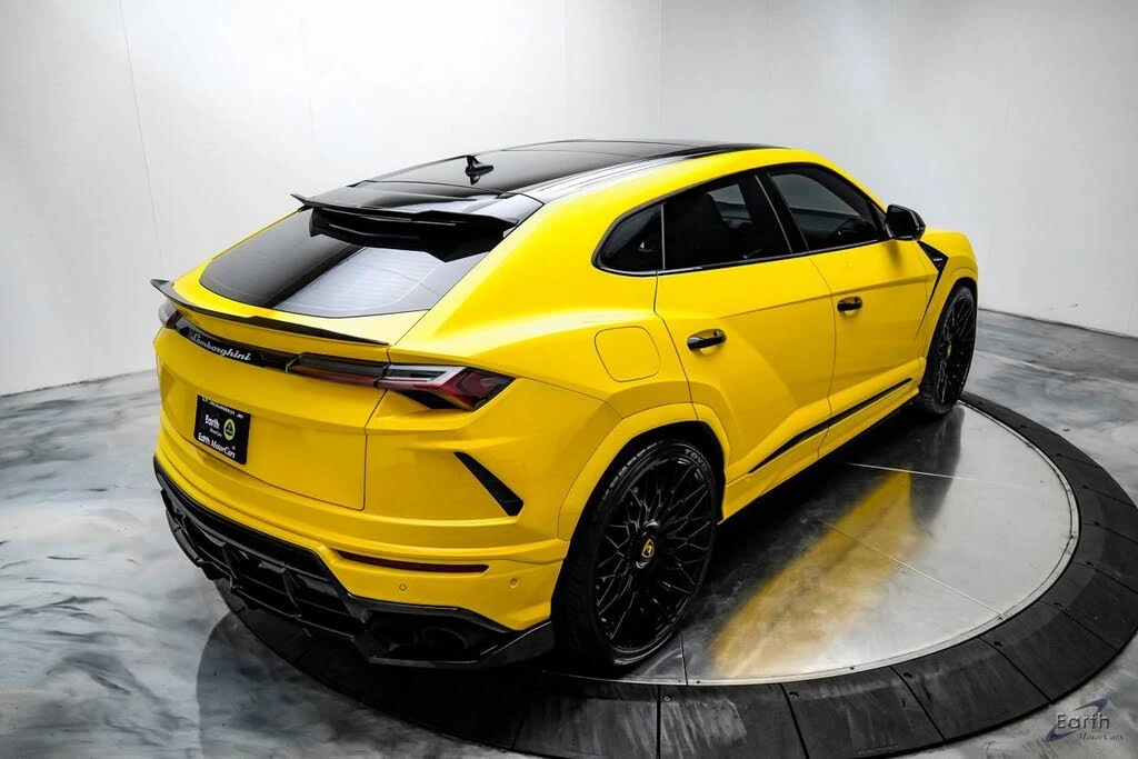 2021 Lamborghini Urus - Image 18 of 31