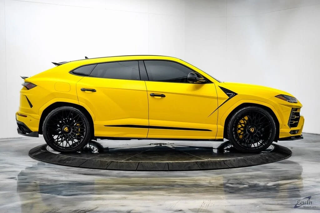 2021 Lamborghini Urus - Image 21 of 31
