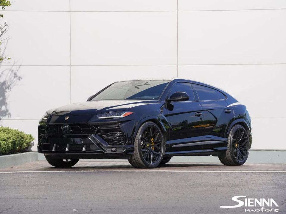 2021 Lamborghini Urus - Image 11 of 31