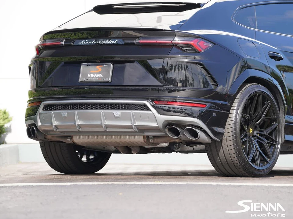 2021 Lamborghini Urus - Image 19 of 31