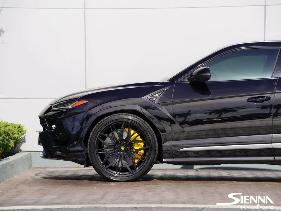 2021 Lamborghini Urus - Image 9 of 31