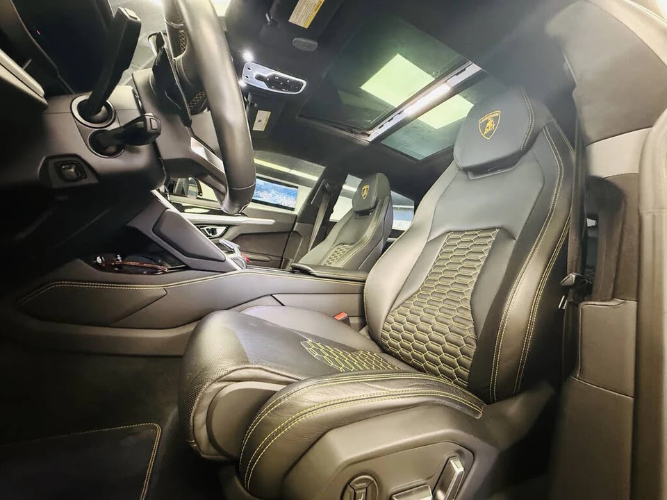 2021 Lamborghini Urus - Image 16 of 25