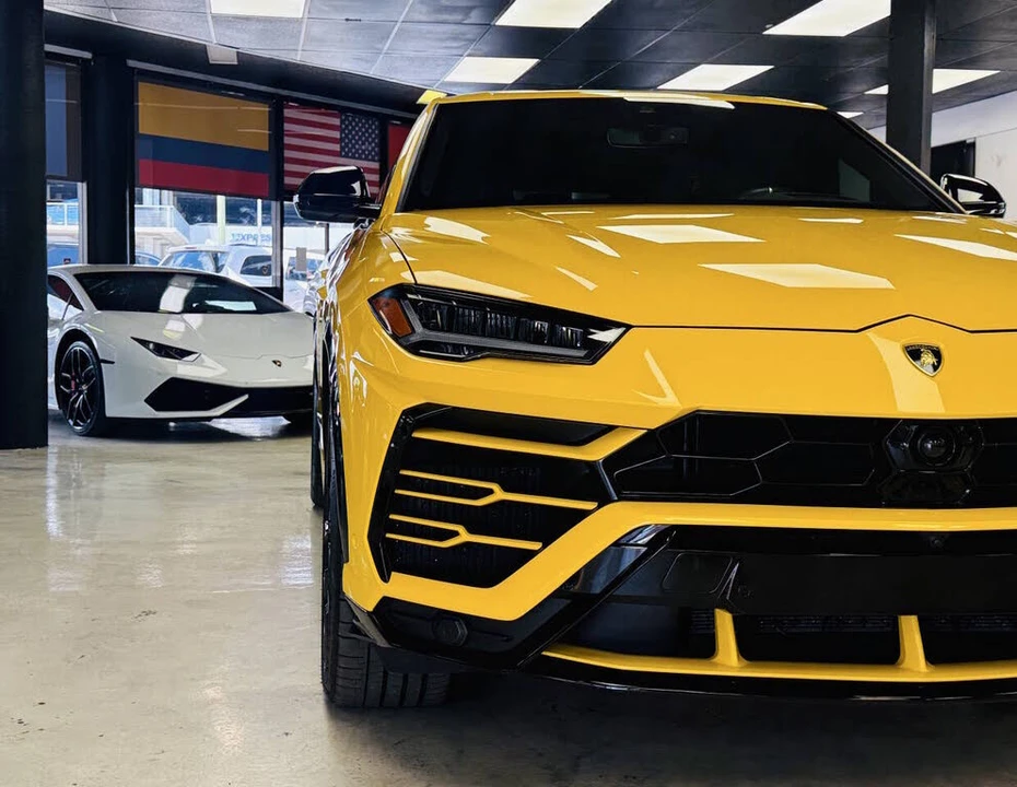 2021 Lamborghini Urus - Image 12 of 25