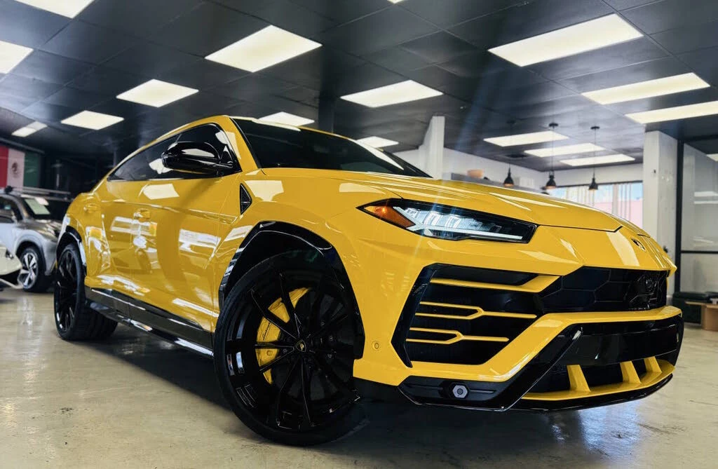 2021 Lamborghini Urus - Image 3 of 25