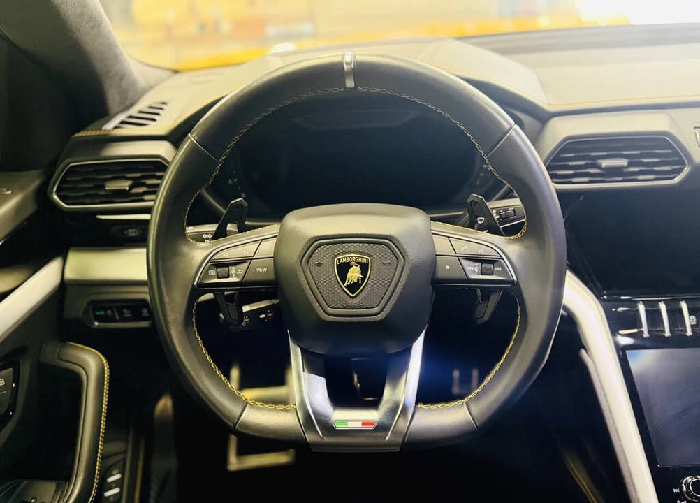 2021 Lamborghini Urus - Image 15 of 25