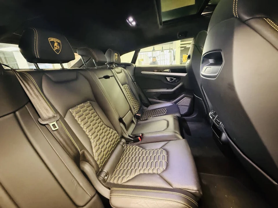 2021 Lamborghini Urus - Image 22 of 25