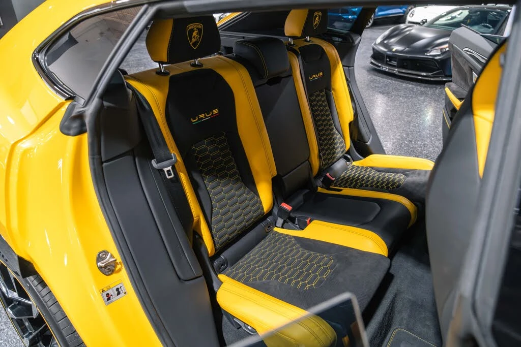 2021 Lamborghini Urus - Image 18 of 31