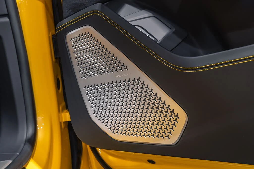 2021 Lamborghini Urus - Image 28 of 31