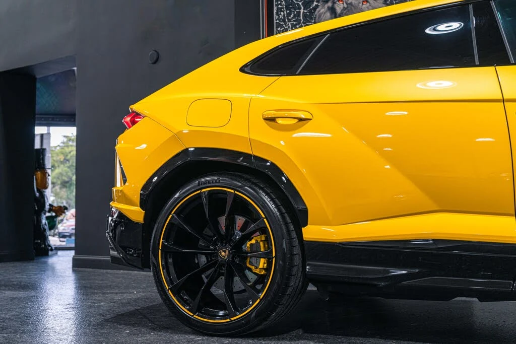2021 Lamborghini Urus - Image 20 of 31