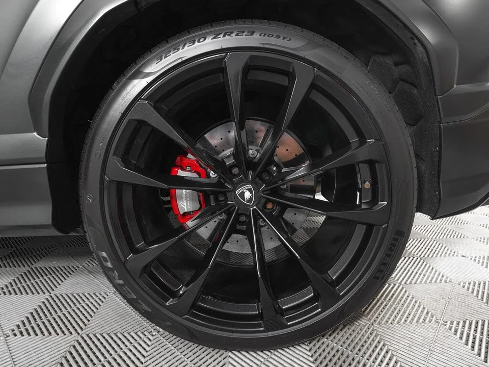 2021 Lamborghini Urus - Image 31 of 31