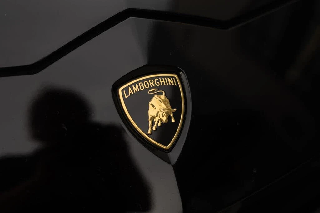 2021 Lamborghini Urus - Image 11 of 31