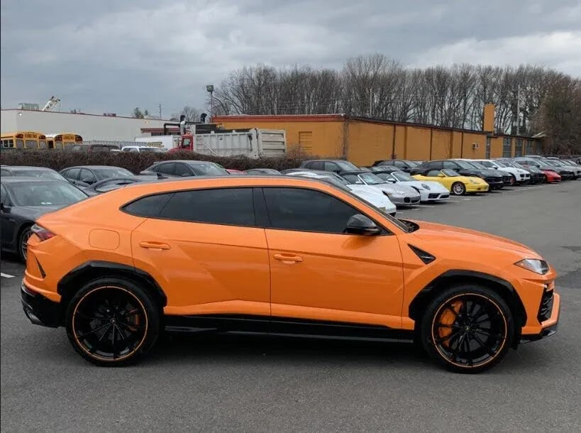 2021 Lamborghini Urus - Image 3 of 5