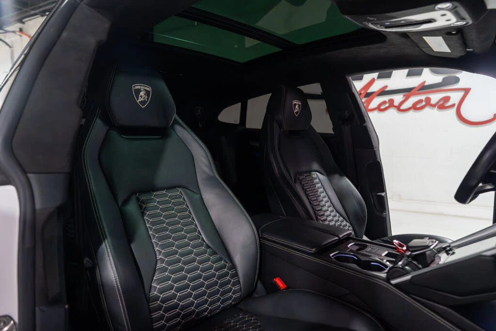 2021 Lamborghini Urus - Image 12 of 31