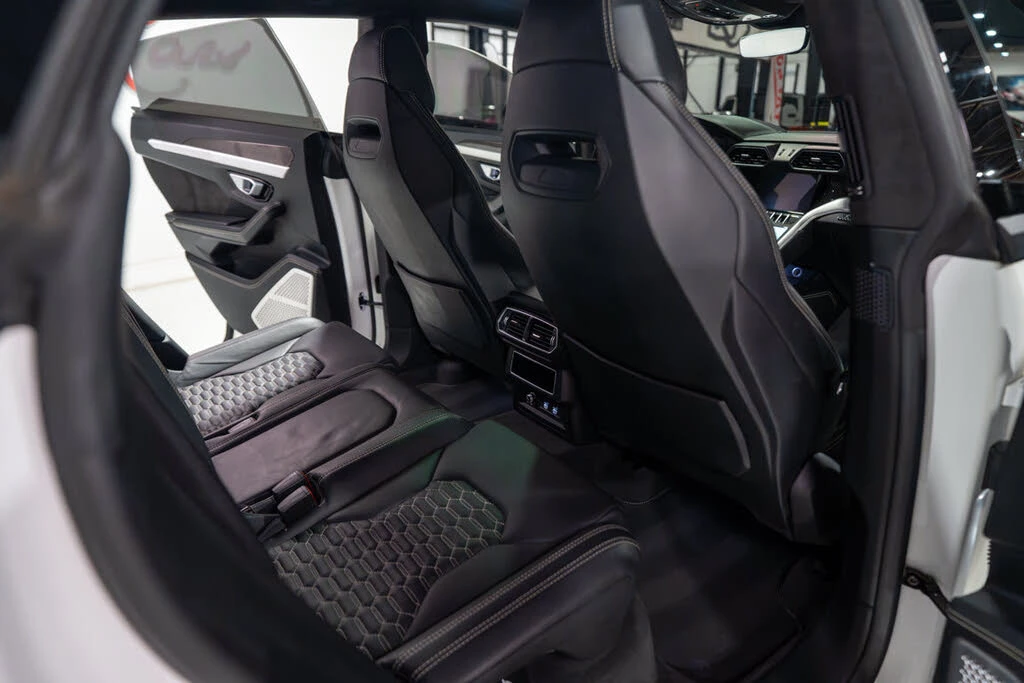 2021 Lamborghini Urus - Image 15 of 31