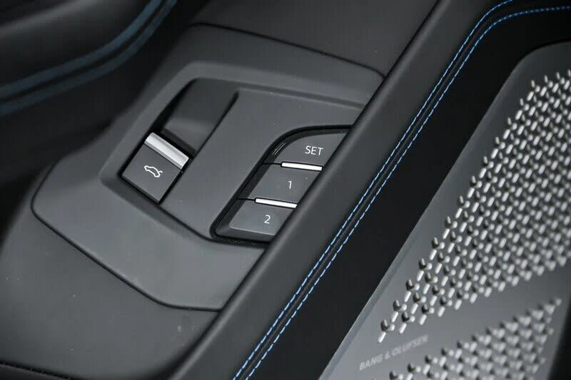 2021 Lamborghini Urus - Image 19 of 31