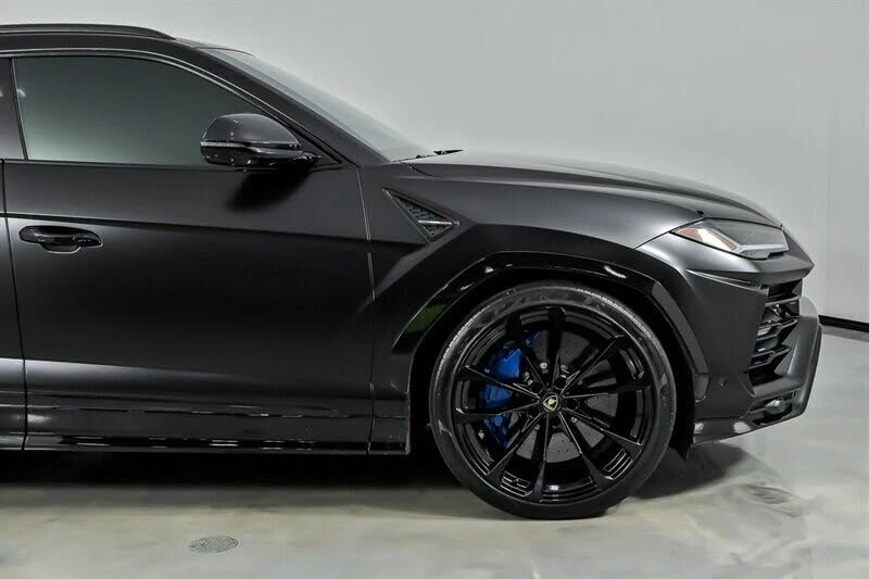2021 Lamborghini Urus - Image 15 of 31