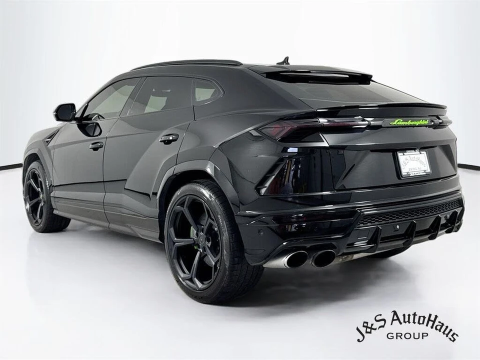 2021 Lamborghini Urus - Image 5 of 31