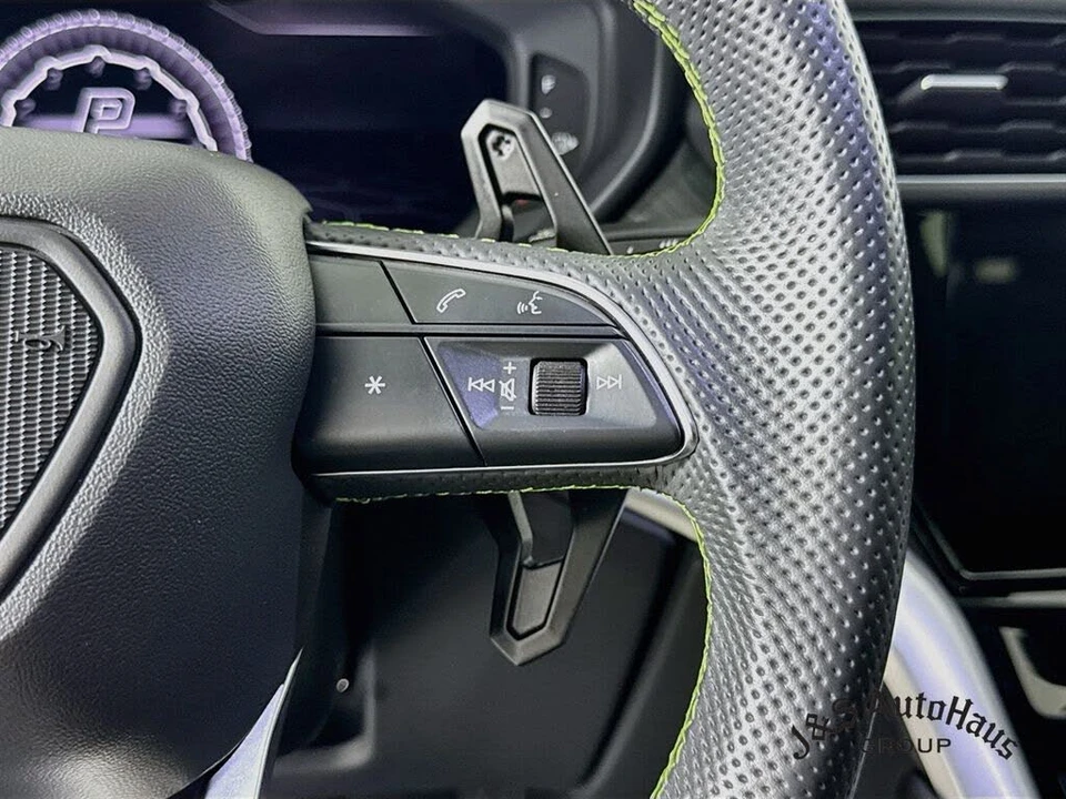 2021 Lamborghini Urus - Image 14 of 31