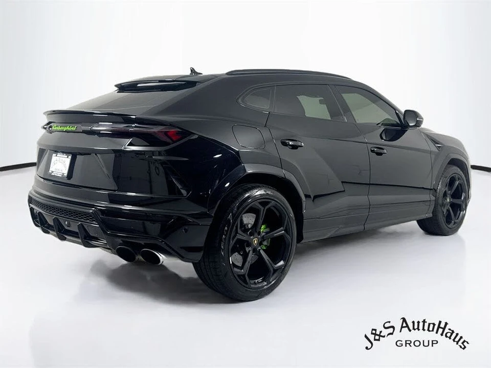 2021 Lamborghini Urus - Image 7 of 31
