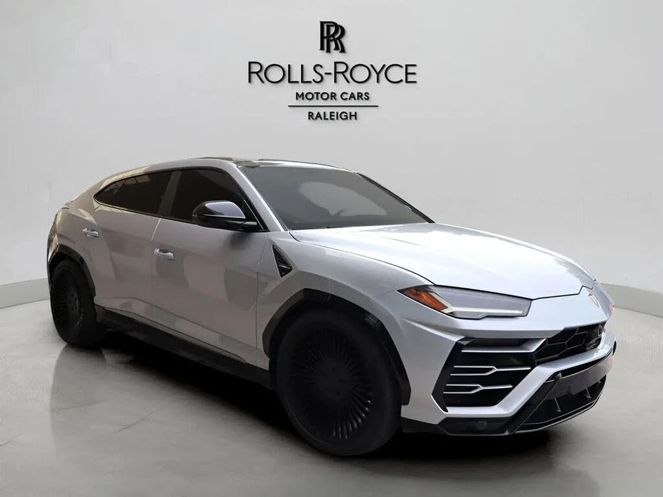2021 Lamborghini Urus - Image 3 of 25