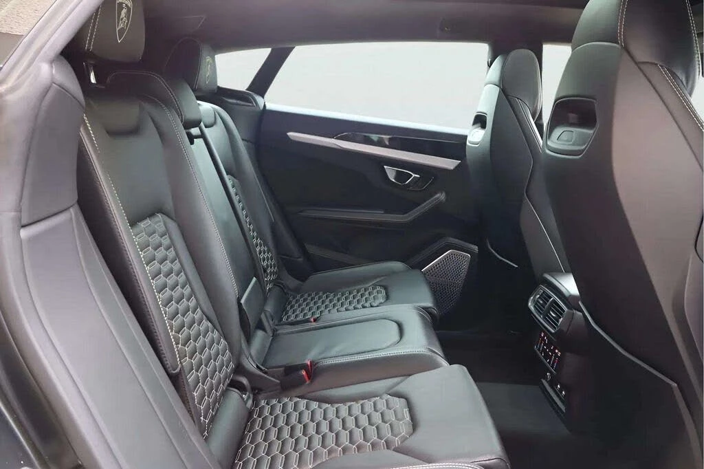 2021 Lamborghini Urus - Image 18 of 25