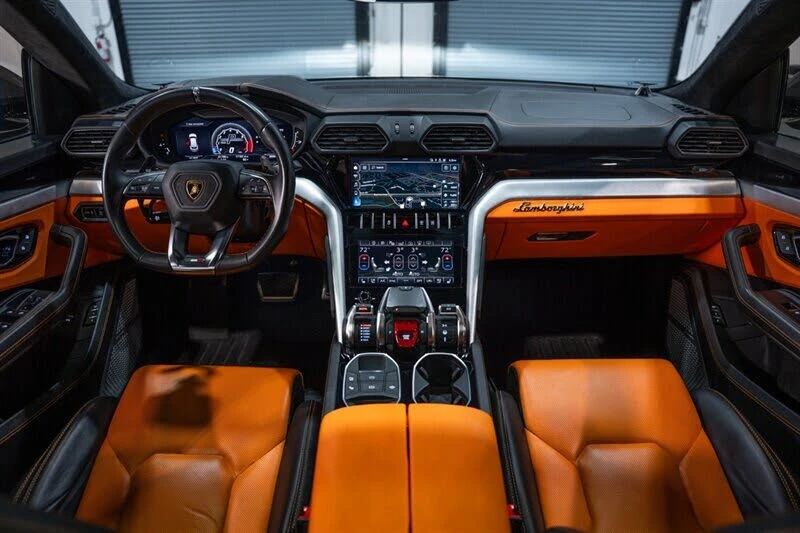 2021 Lamborghini Urus - Image 20 of 31