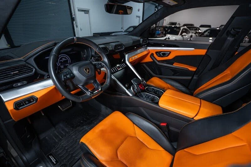 2021 Lamborghini Urus - Image 18 of 31
