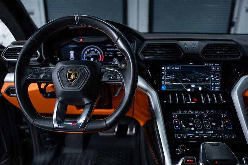 2021 Lamborghini Urus - Image 21 of 31