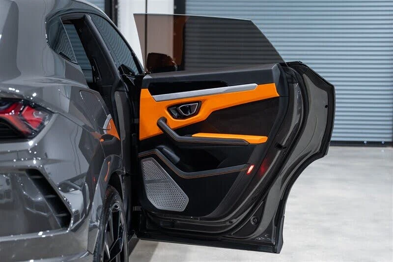 2021 Lamborghini Urus - Image 30 of 31