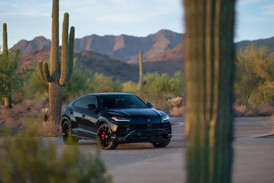 2021 Lamborghini Urus AWD
