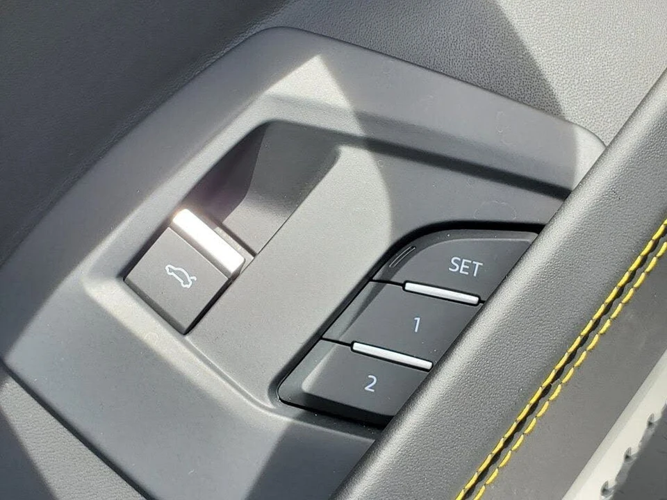 2021 Lamborghini Urus - Image 20 of 31