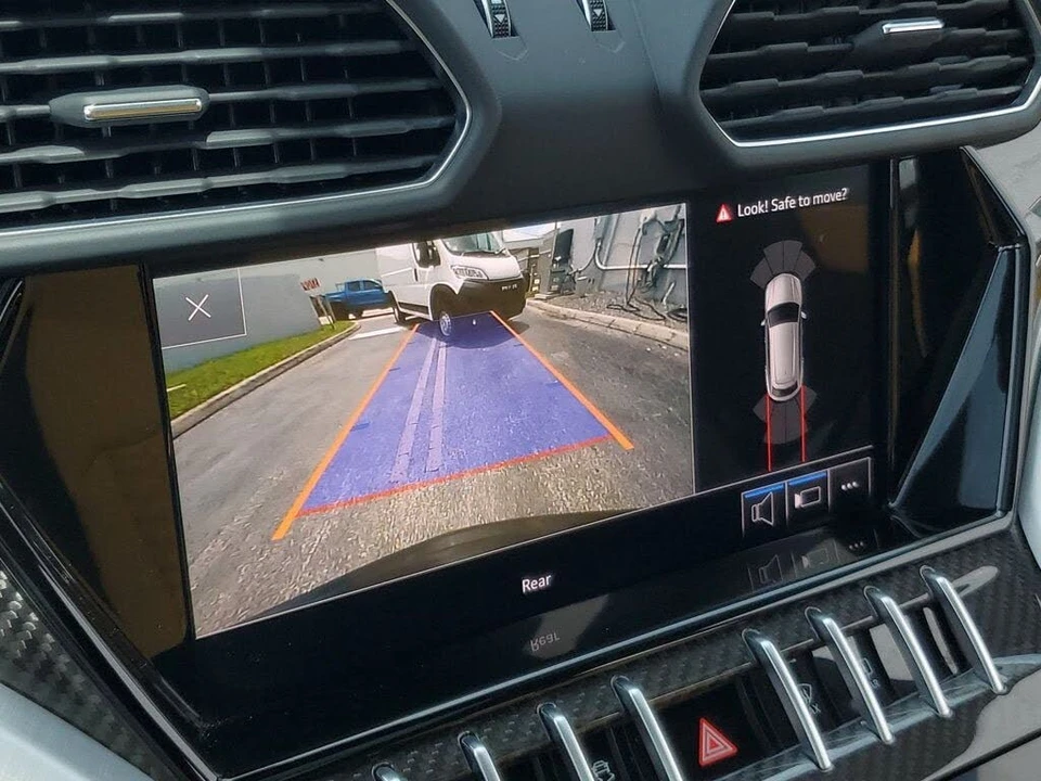 2021 Lamborghini Urus - Image 30 of 31