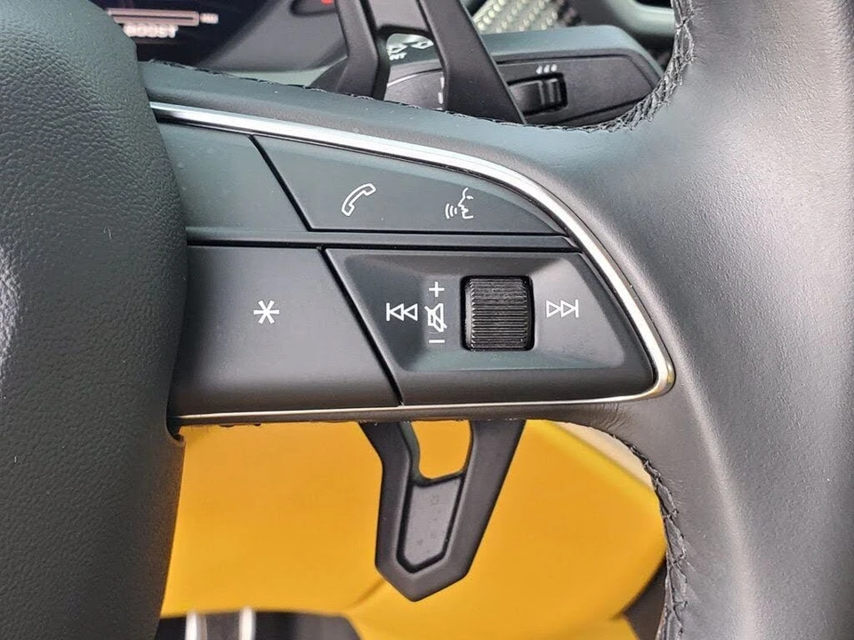 2021 Lamborghini Urus - Image 26 of 31