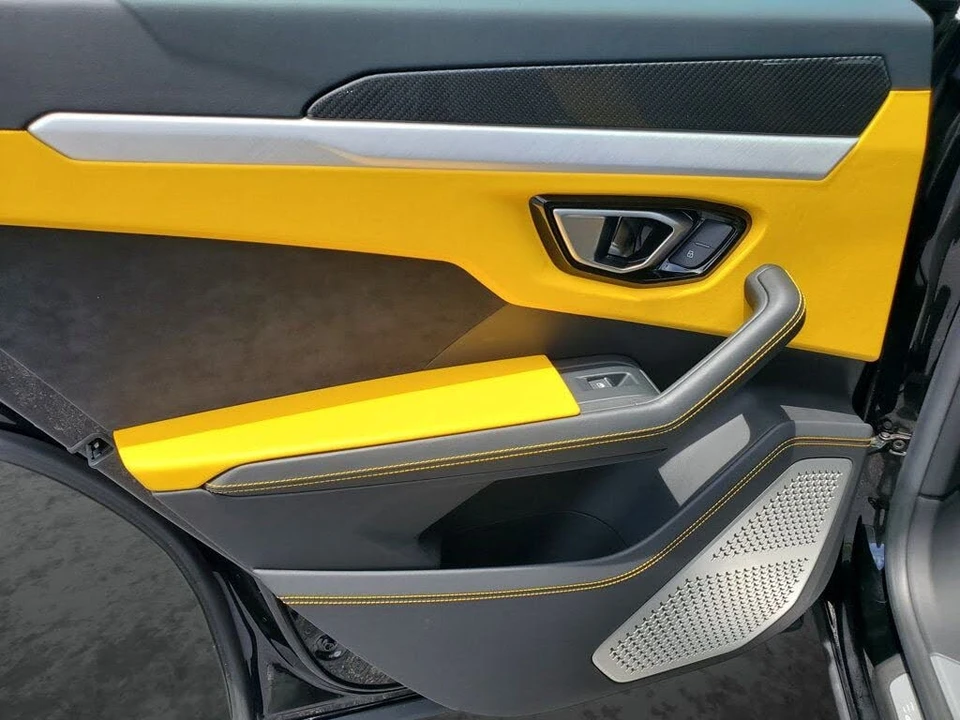 2021 Lamborghini Urus - Image 11 of 31