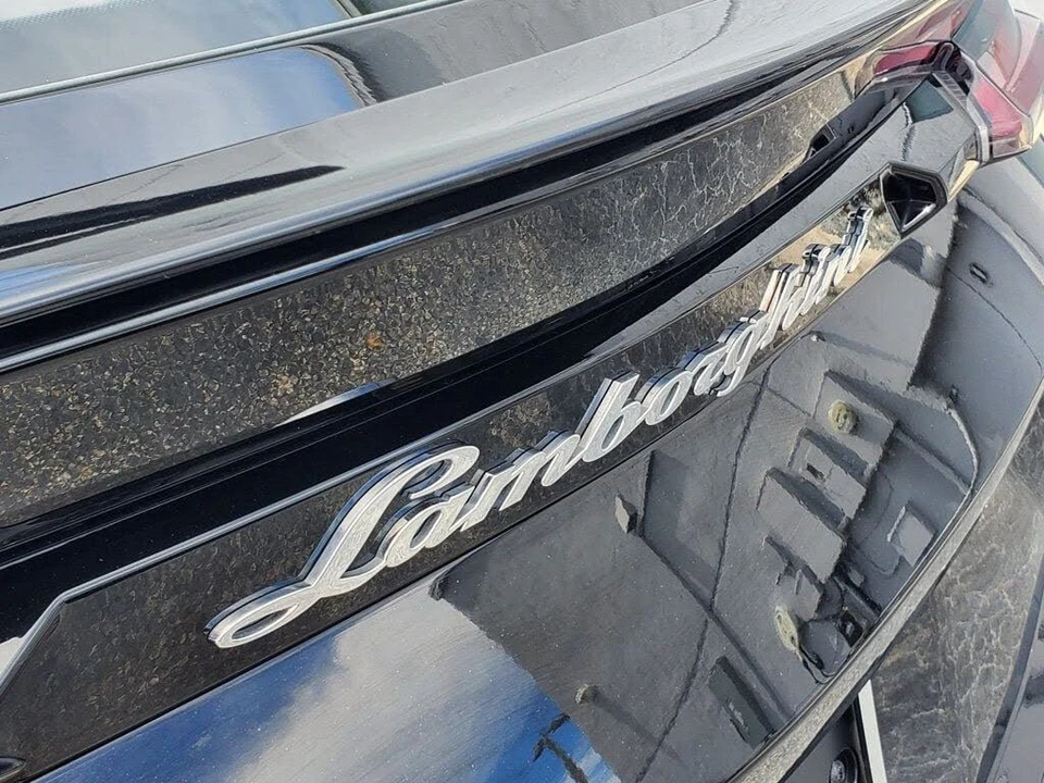 2021 Lamborghini Urus - Image 8 of 31