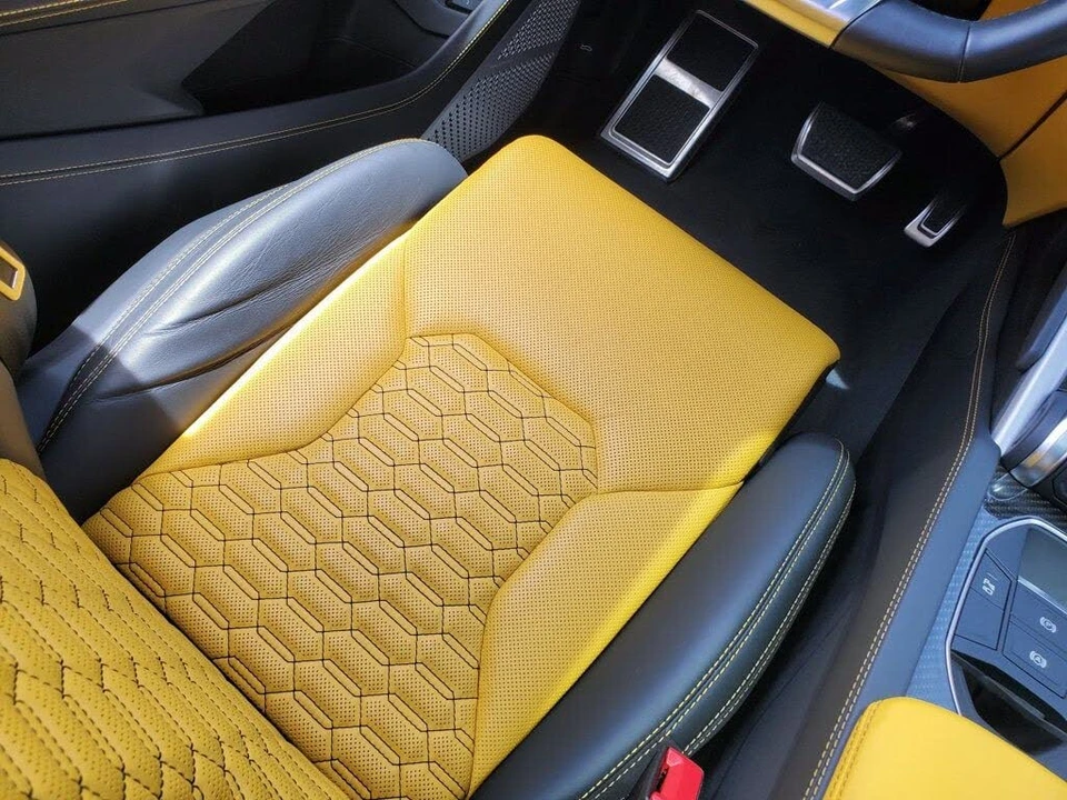 2021 Lamborghini Urus - Image 16 of 31