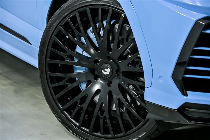 2021 Lamborghini Urus - Image 4 of 12
