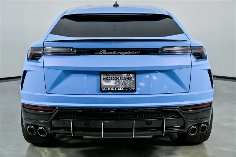 2021 Lamborghini Urus - Image 11 of 12