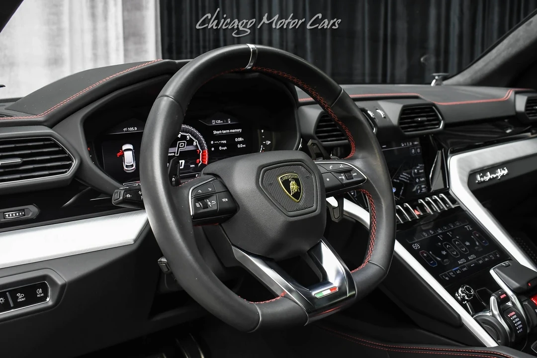 2021 Lamborghini Urus - Image 9 of 12