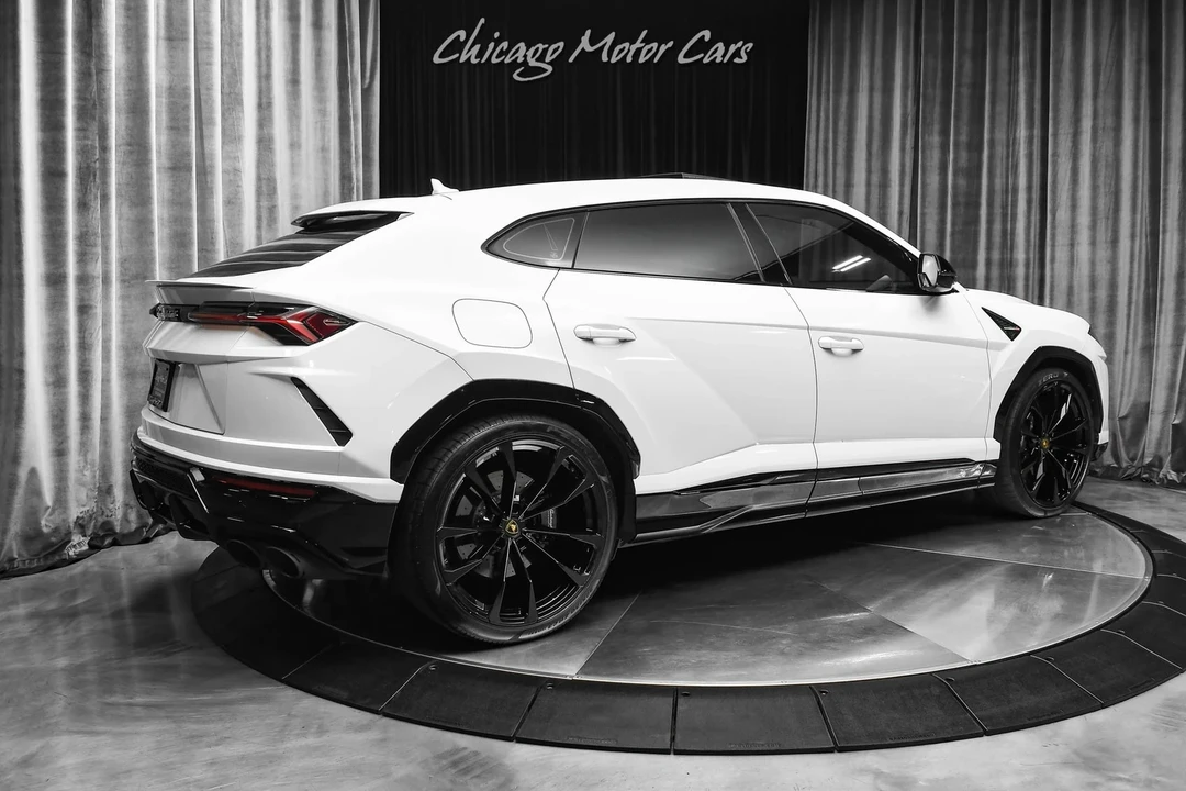 2021 Lamborghini Urus - Image 5 of 12