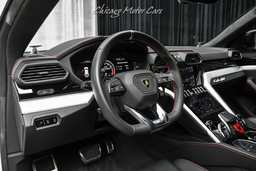 2021 Lamborghini Urus - Image 8 of 12