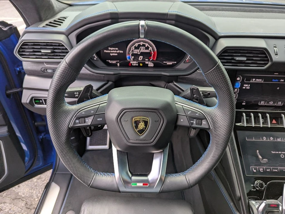 2021 Lamborghini Urus - Image 16 of 31