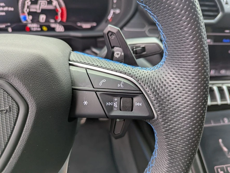 2021 Lamborghini Urus - Image 18 of 31