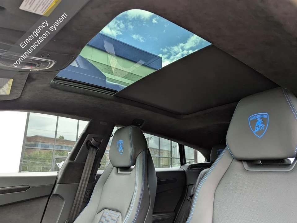 2021 Lamborghini Urus - Image 12 of 31