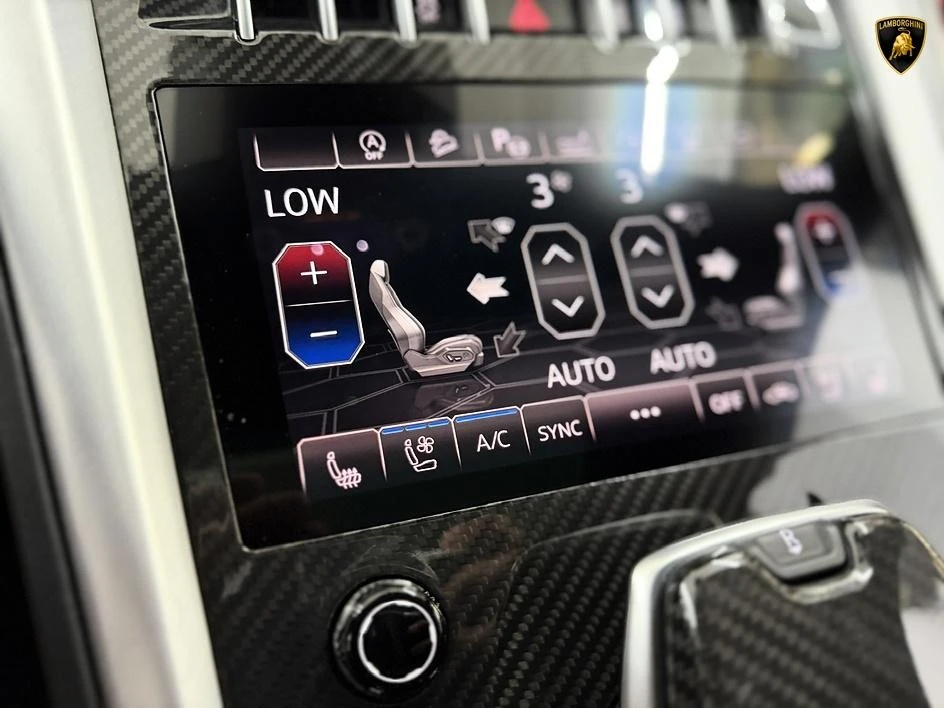 2021 Lamborghini Urus - Image 31 of 31