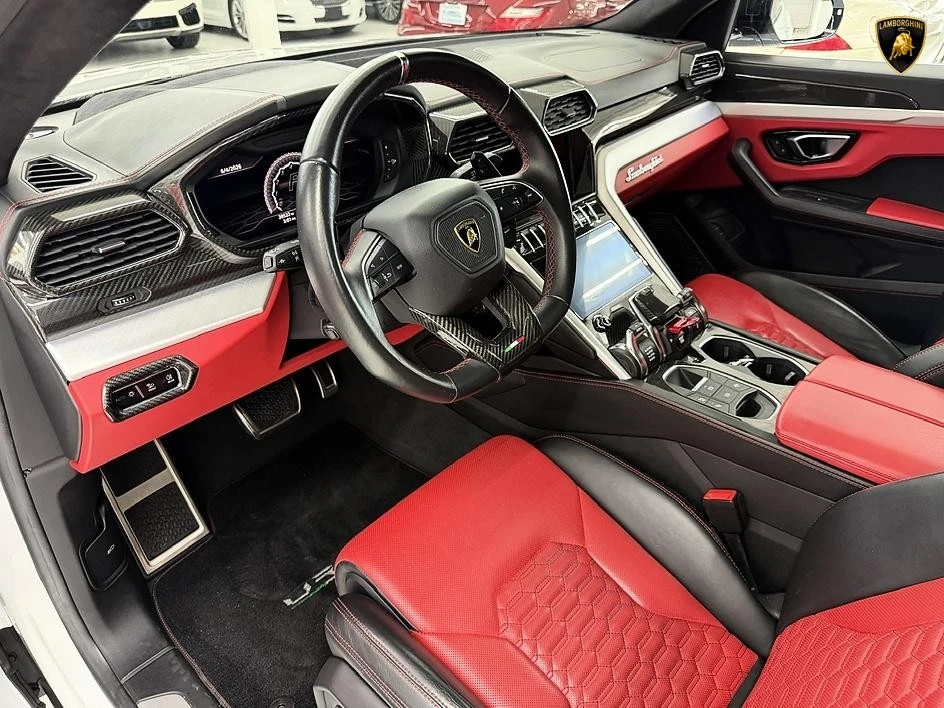 2021 Lamborghini Urus - Image 18 of 31