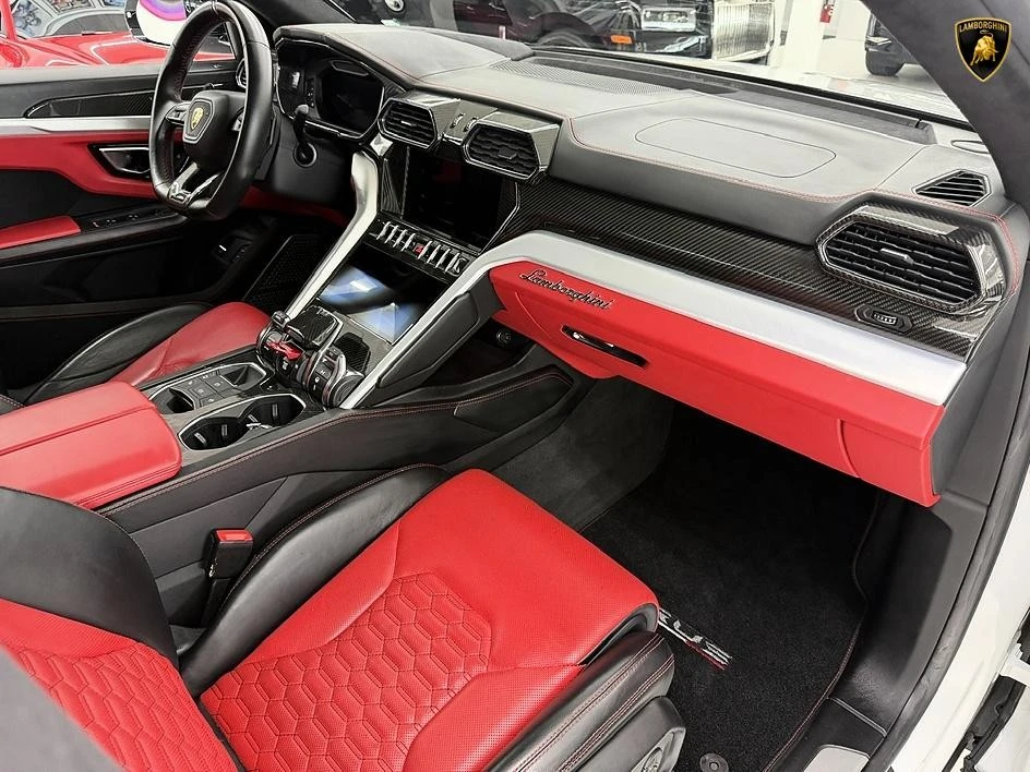 2021 Lamborghini Urus - Image 19 of 31