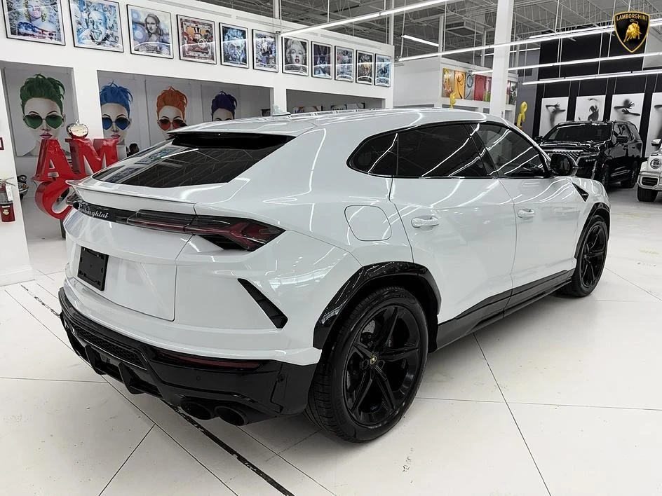 2021 Lamborghini Urus - Image 16 of 31